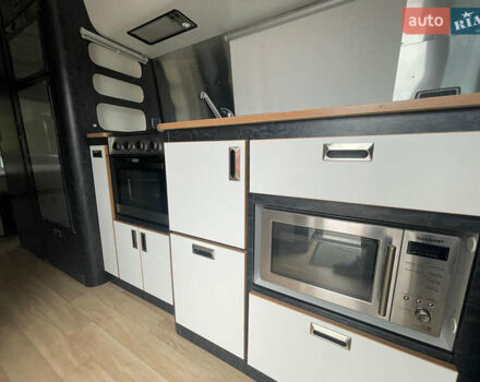 Сірий Airstream International, об'ємом двигуна 0 л та пробігом 1 тис. км за 69000 $, фото 6 на Automoto.ua