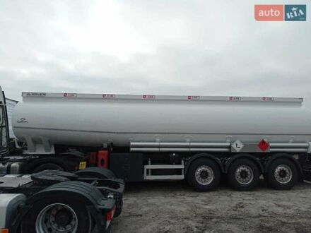 Белый Ali Riza Usta Бензовоз, объемом двигателя 0 л и пробегом 3 тыс. км за 89600 $, фото 1 на Automoto.ua