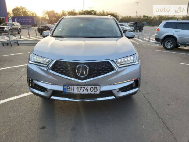 Acura MDX 2018 року