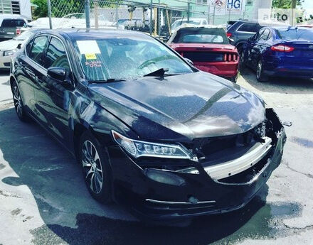 Acura TLX 2015 року