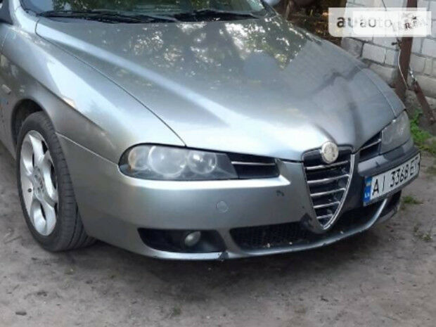 Альфа Ромео 156 2004 года Alfa Romeo 156 2004 года