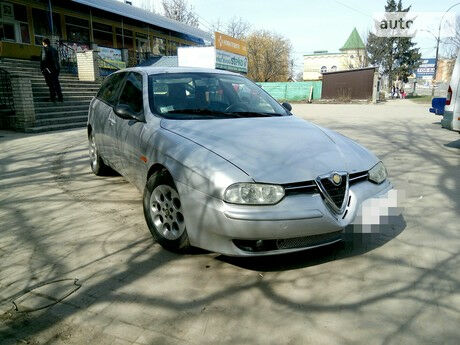 Альфа Ромео 156 2001 года Alfa Romeo 156 2001 года