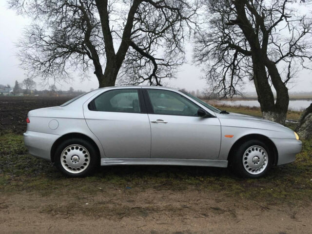 Alfa Romeo 156 2000 року