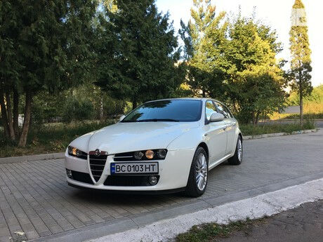 Alfa Romeo 159 2010 року