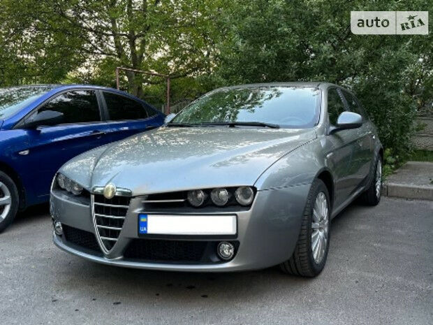 Alfa Romeo 159 2006 года