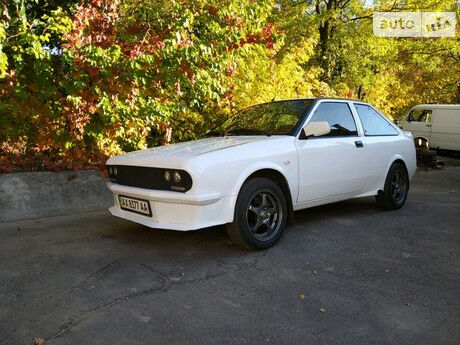 Альфа Ромео Арна 1984 року Alfa Romeo Arna 1984 року