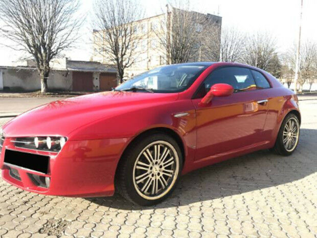 Альфа Ромео Брера 2006 року Alfa Romeo Brera 2006 року