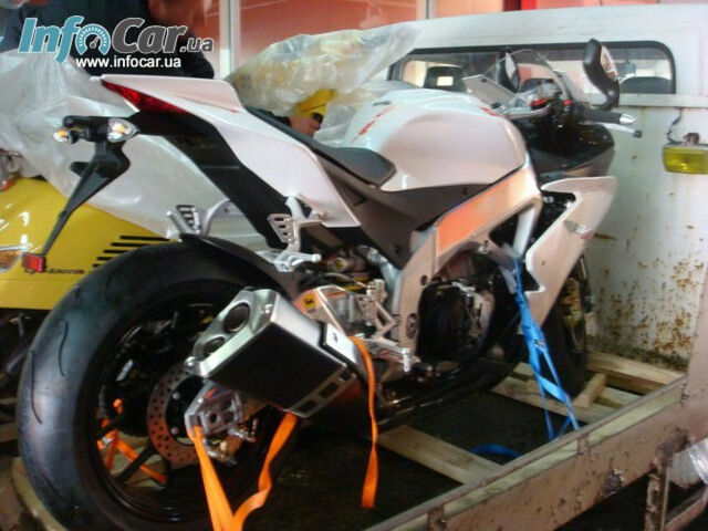 Aprilia RSV 2012 року