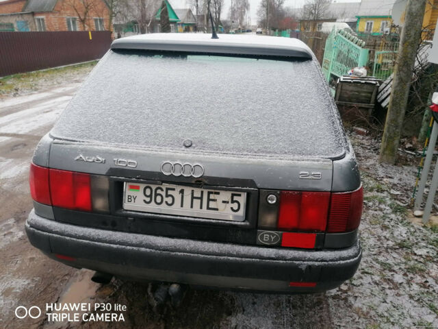 Audi 100 1992 года