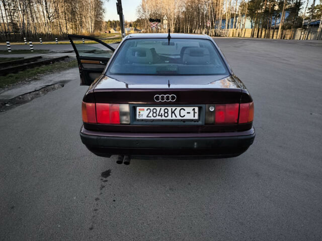 Audi 100 1992 року