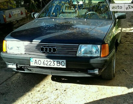 Audi 100 1990 року