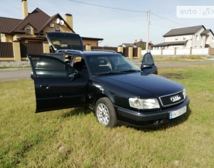 Audi 100 1992 года