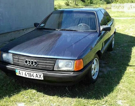 Audi 100 1990 року