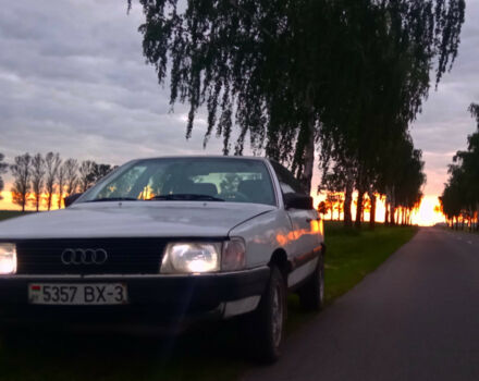 Audi 100 1985 года