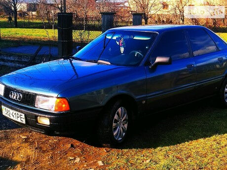 Audi 80 1990 года