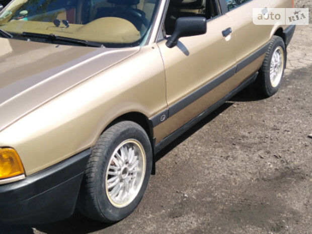 Audi 80 1987 года