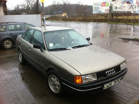 Audi 80 1990 года