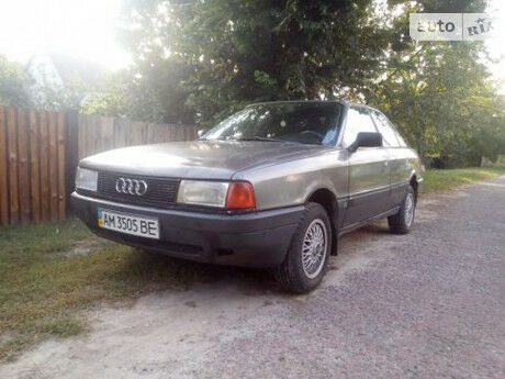 Audi 80 1988 року