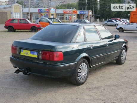 Audi 80 1992 року