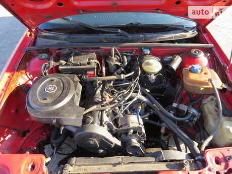 Ауди 80 1988 года Audi 80 1988 года