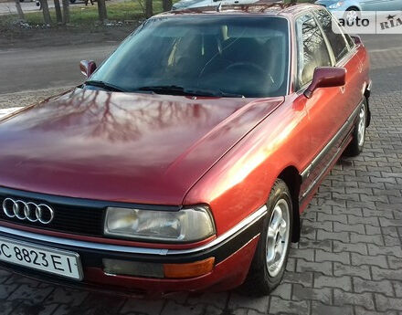 Audi 90 1988 года