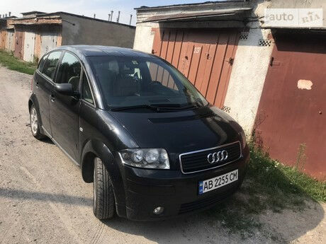 Ауди А2 2004 року Audi A2 2004 року