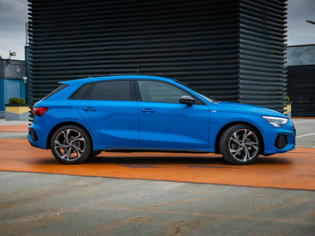 Ауди А3 2021 року Audi A3 2021 року