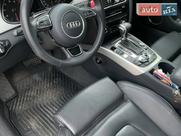 Audi A4 Allroad 2014 року