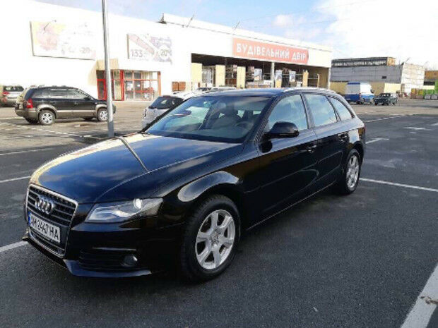 Audi A4 2008 року