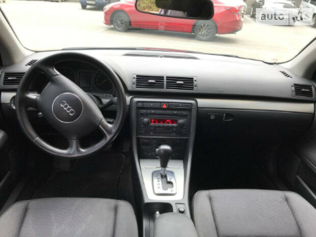 Audi A4 2004 года