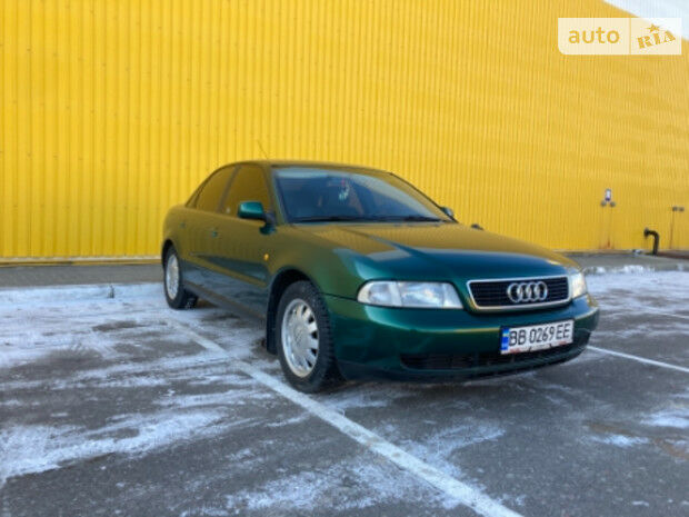 Audi A4 1998 года