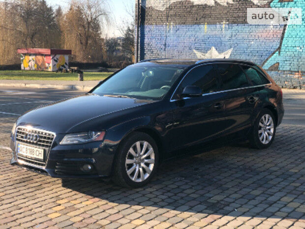 Audi A4 2009 года