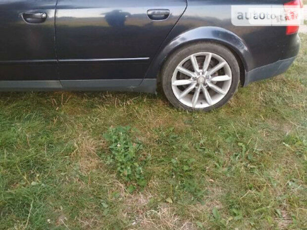 Audi A4 2003 року