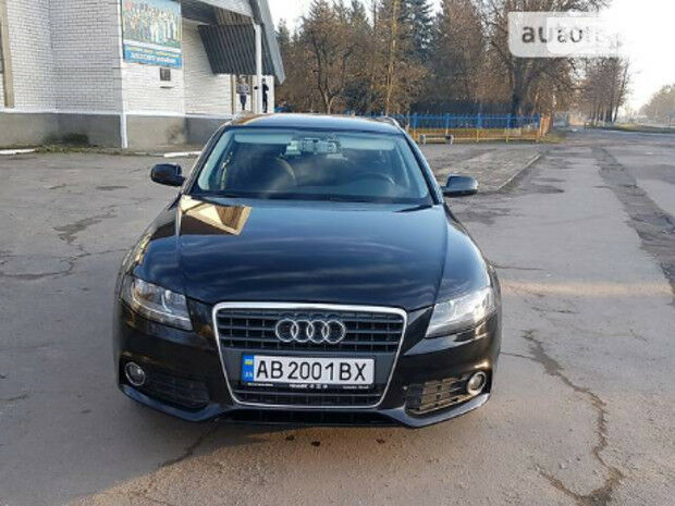 Audi A4 2011 року