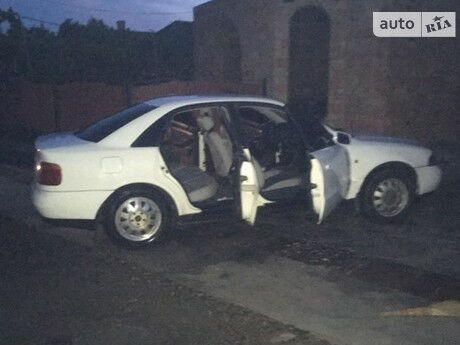 Ауди А4 1996 года Audi A4 1996 года