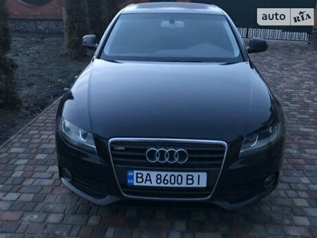 Ауди А4 2008 року Audi A4 2008 року
