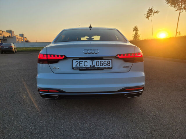 Audi A4 2021 року