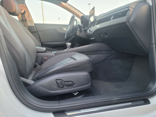 Audi A4 2021 року
