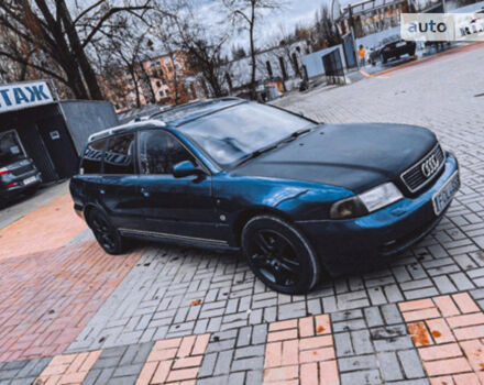 Audi A4 1998 року