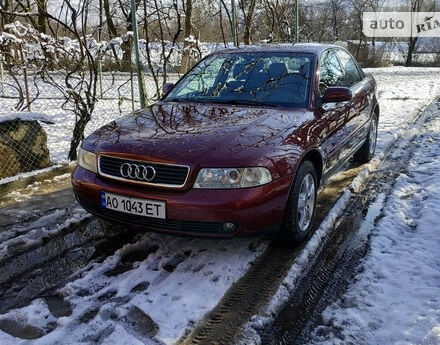 Audi A4 1999 року