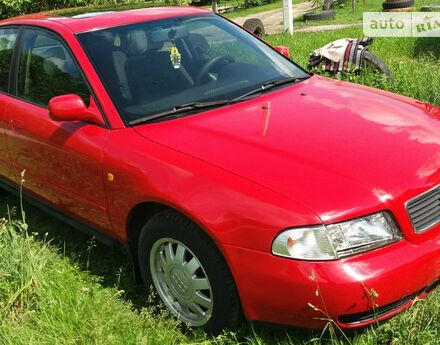 Audi A4 1998 года