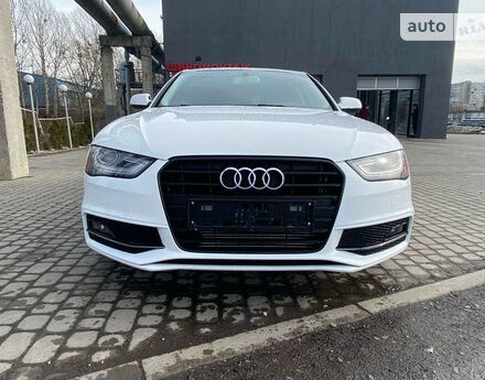 Audi A4 2015 року