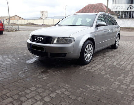 Audi A4 2004 року