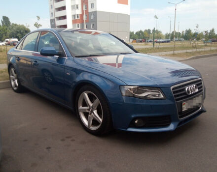 Audi A4 2010 года