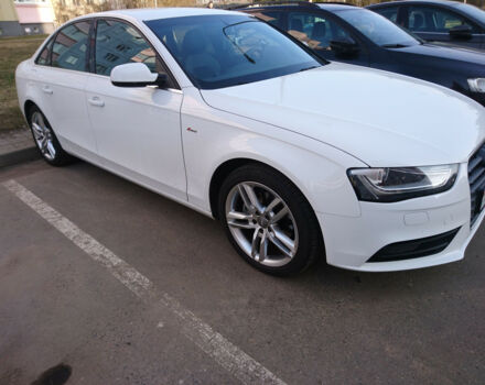 Audi A4 2014 року