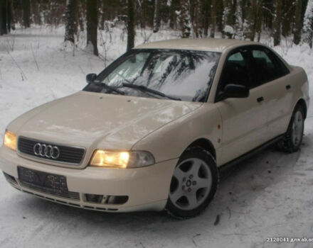 Audi A4 1996 года