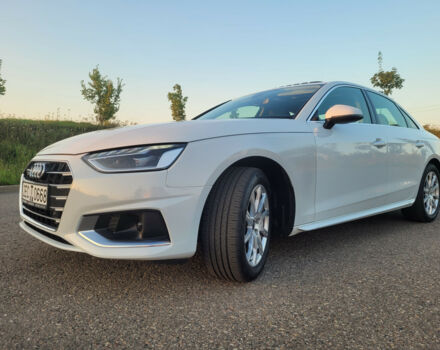 Audi A4 2021 року - Фото 3 автомобіля