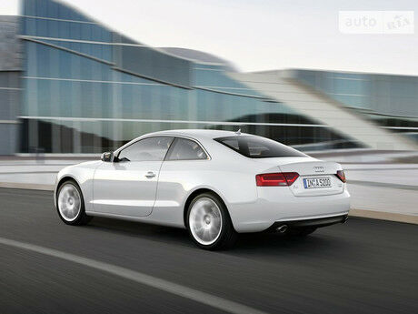 Ауди А5 2014 года Audi A5 2014 года