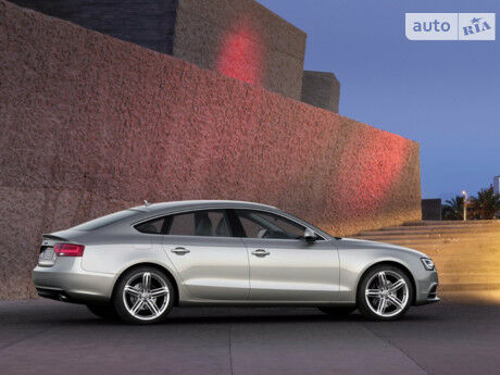 Audi A5 2010 года