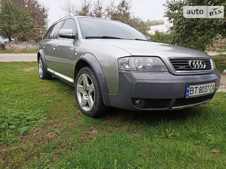 Audi A6 Allroad 2002 року